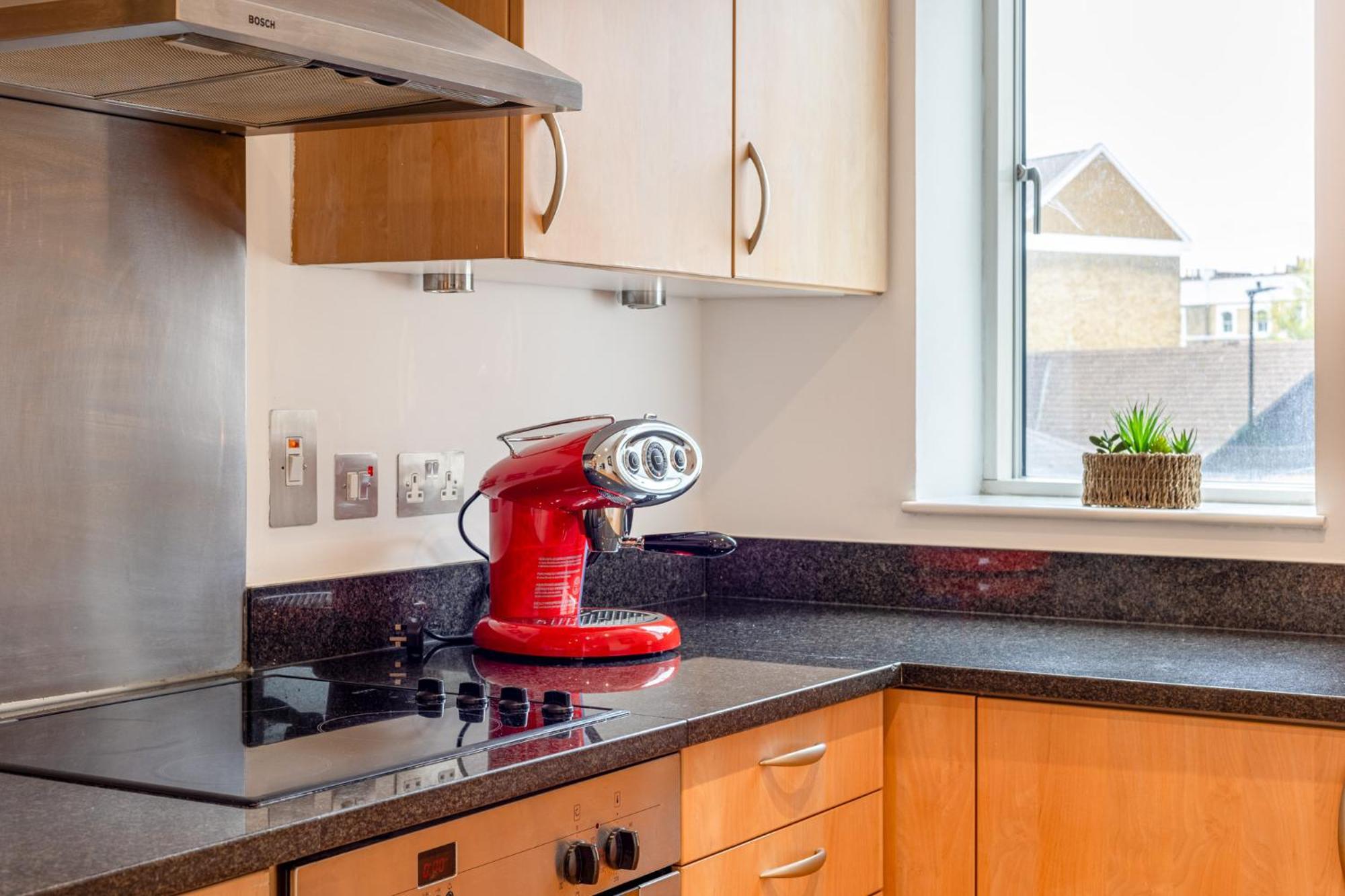 Appartamento Spacious & Secluded 1br Flat In Maida Vale *